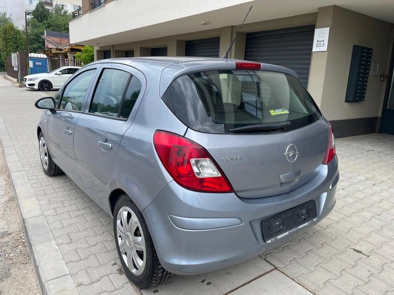 Opel Corsa 1.2i16v-City edition!!!, снимка 7 - Автомобили и джипове - 48461610