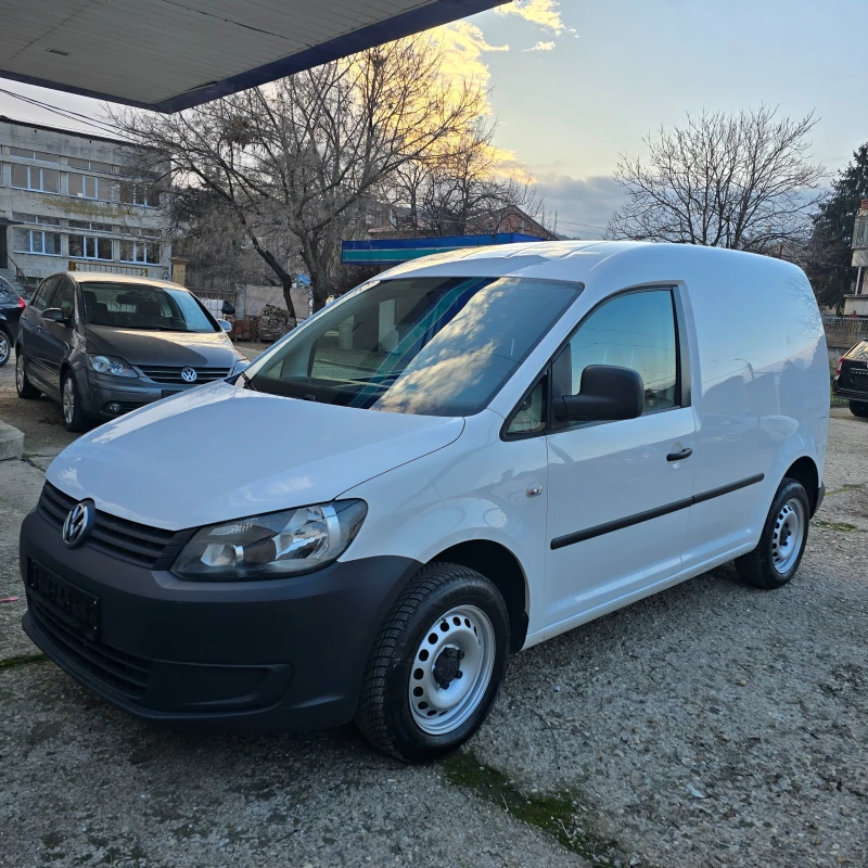 VW Caddy 1.6 TDI 102кс, снимка 1 - Автомобили и джипове - 48683826