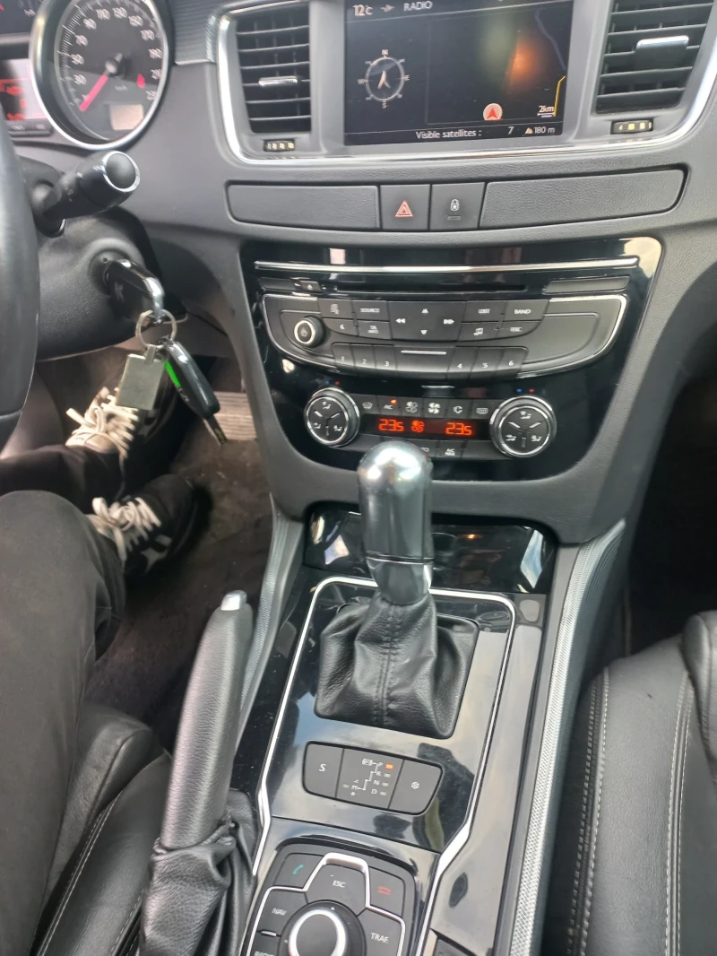 Peugeot 508 1, 6 i, снимка 10 - Автомобили и джипове - 48769930