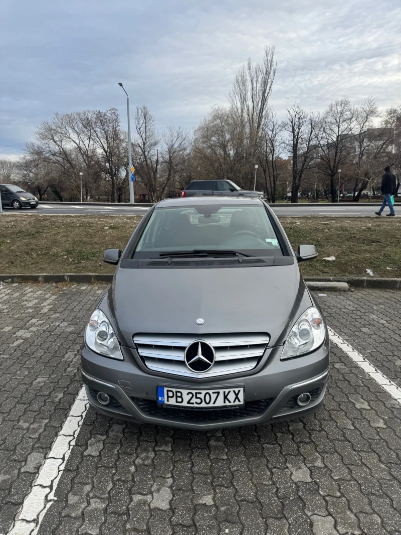 Mercedes-Benz B 180, снимка 13 - Автомобили и джипове - 48787552