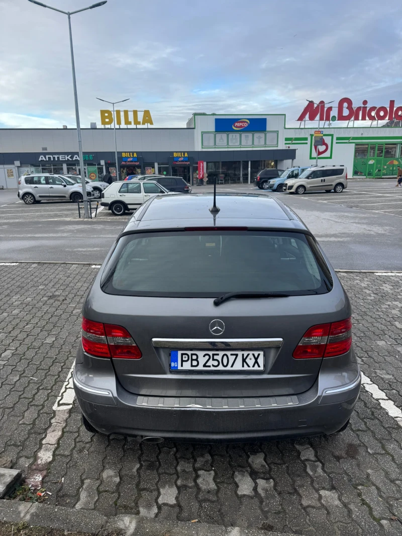 Mercedes-Benz B 180, снимка 9 - Автомобили и джипове - 48787552