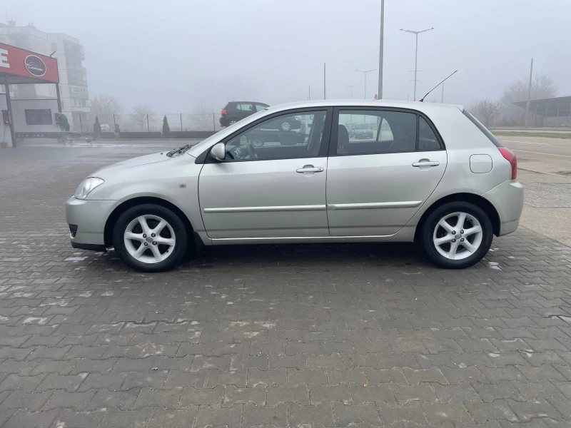 Toyota Corolla, снимка 7 - Автомобили и джипове - 48854875