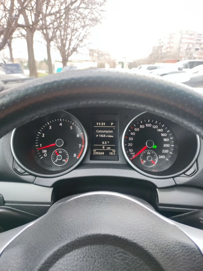 VW Golf 1.4 TSI със газ R-Line пакет, снимка 15 - Автомобили и джипове - 48931317