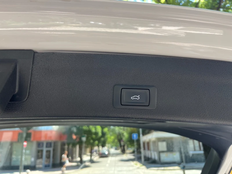 Audi A6 2.0TDI 88000km, снимка 8 - Автомобили и джипове - 50806171