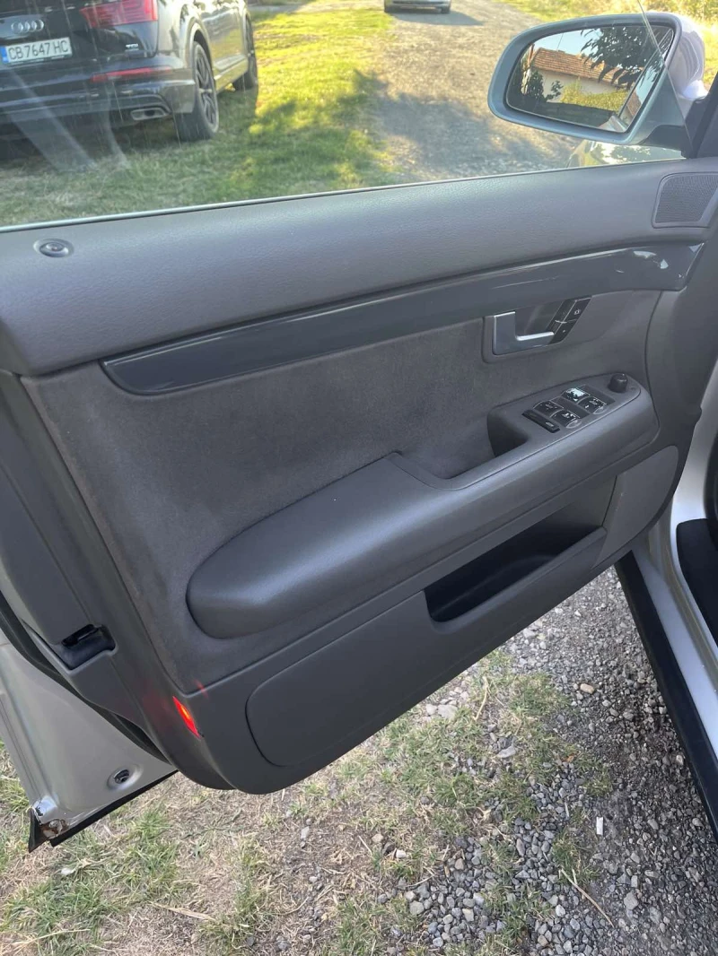 Audi A4, снимка 8 - Автомобили и джипове - 52488517