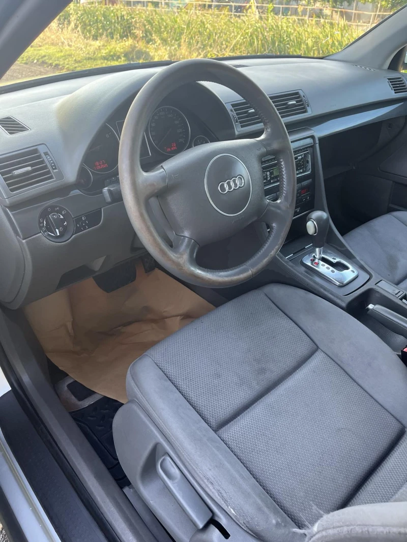 Audi A4, снимка 5 - Автомобили и джипове - 52488517