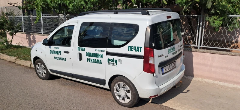 Dacia Dokker 1.2 TCe Бензин 2019, снимка 2 - Автомобили и джипове - 52419030