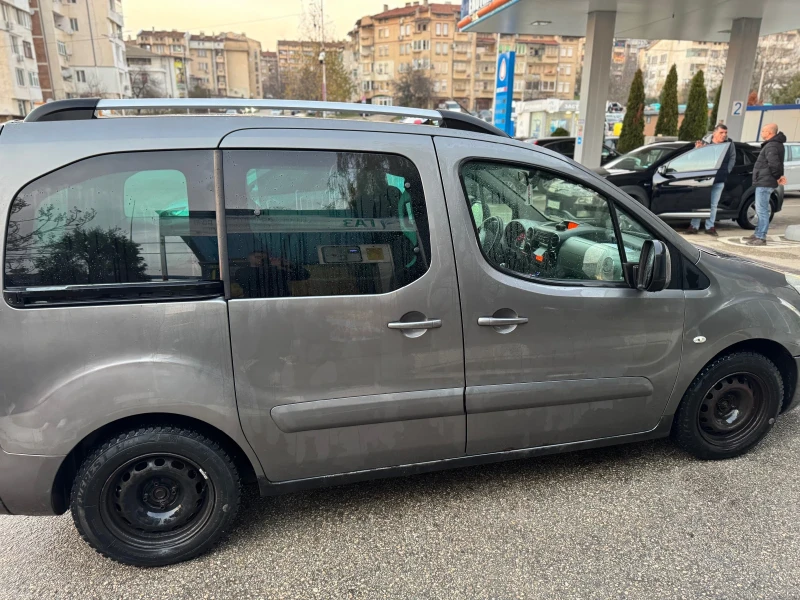 Peugeot Partner, снимка 5 - Автомобили и джипове - 52710677