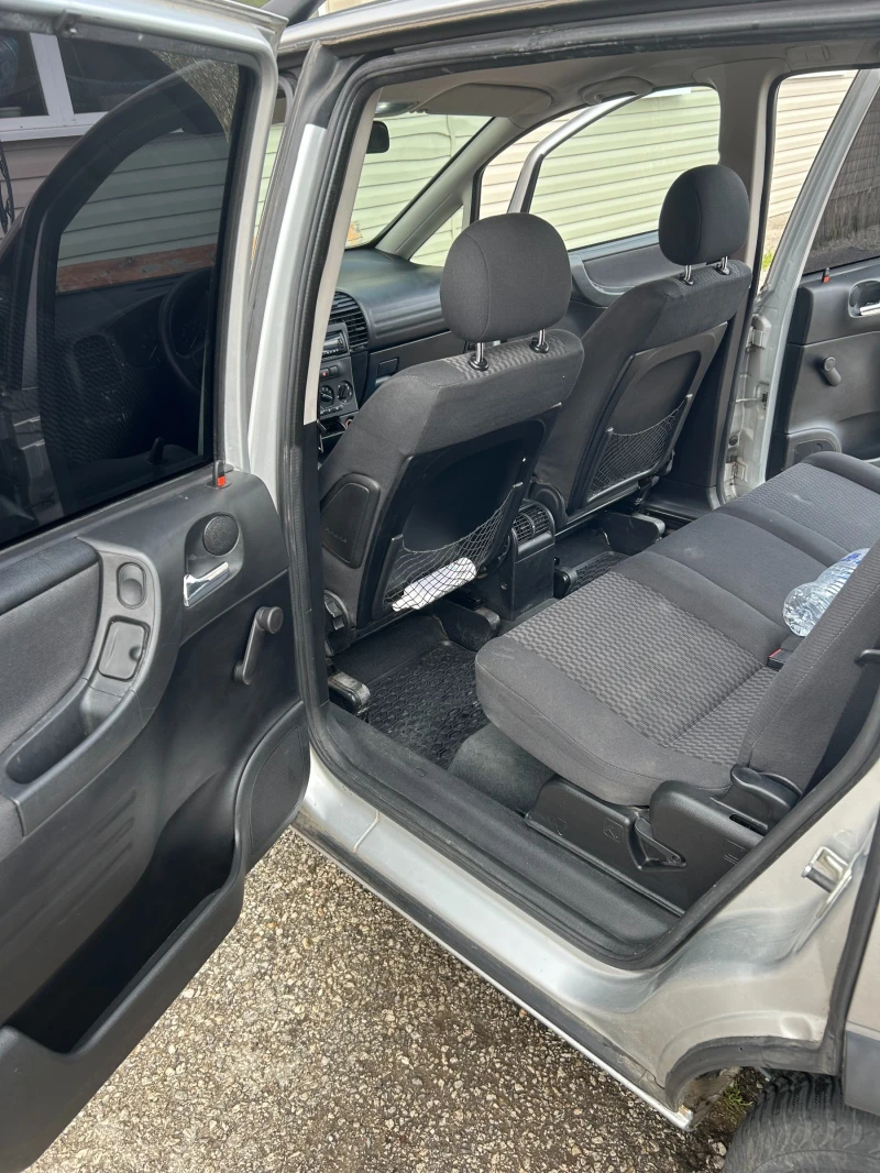 Opel Zafira 2.0 DTI 101 к.с, снимка 11 - Автомобили и джипове - 53235328