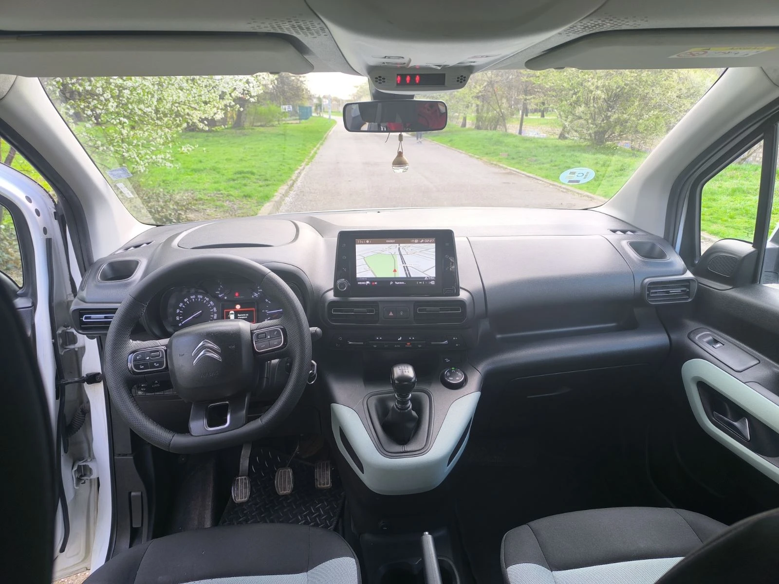 Citroen Berlingo 1.5 Blue-HDi Feel M - изображение 8