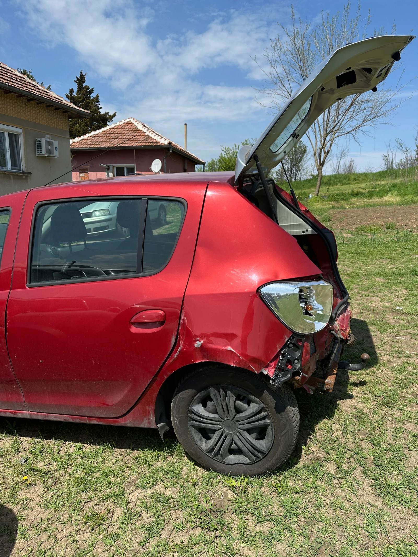 Dacia Sandero 1.5 - изображение 5