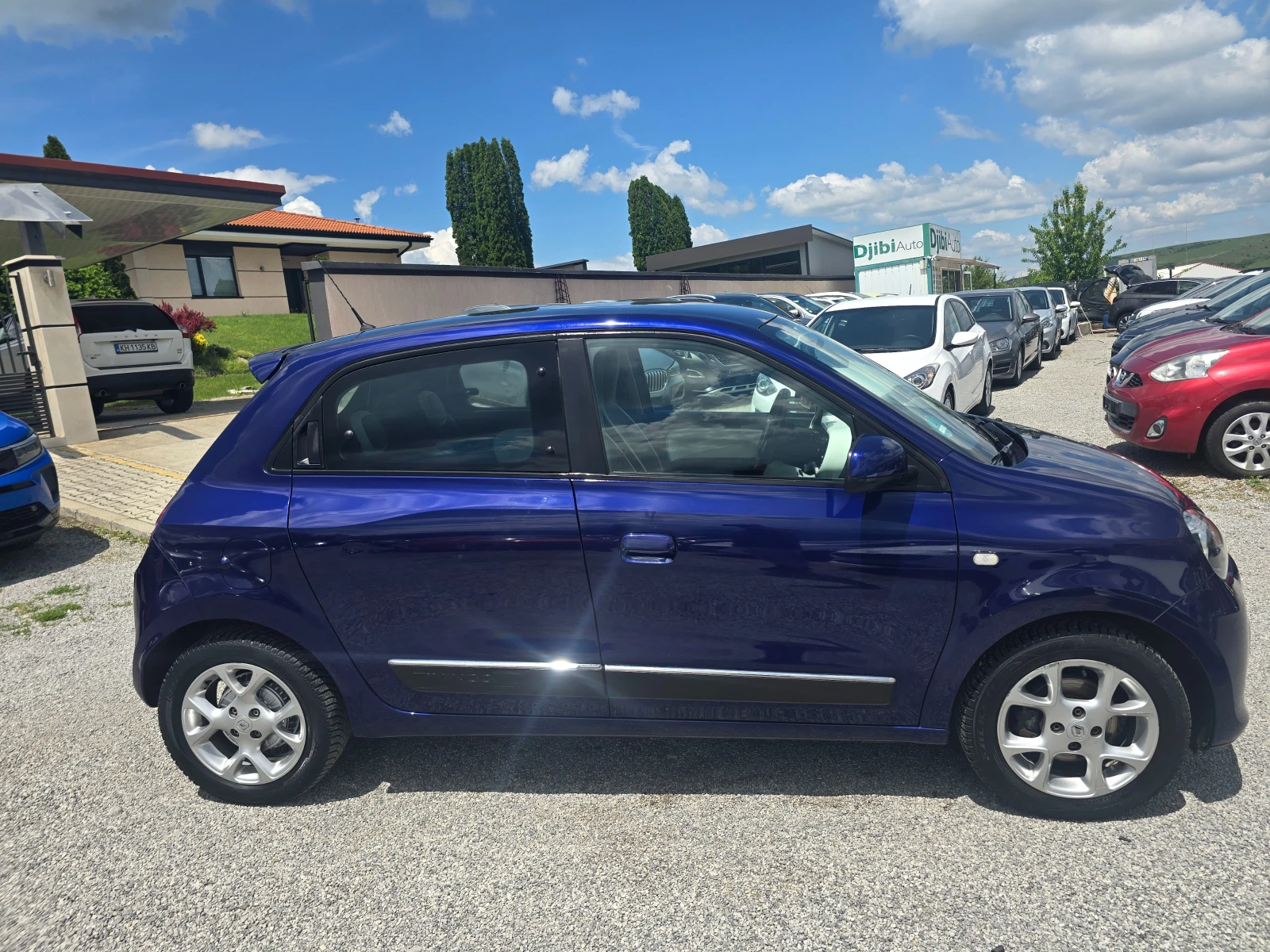 Renault Twingo 0.9i-90k.c-AVTOMATIC - изображение 4