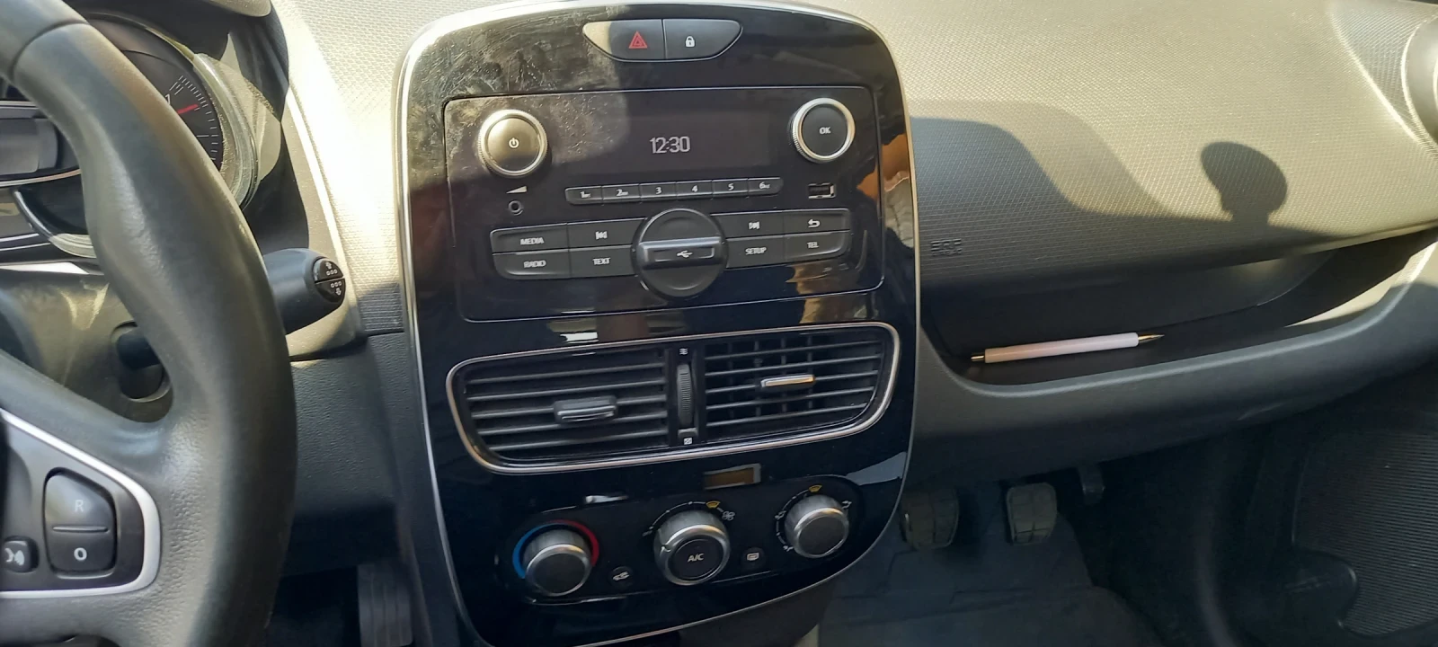 Renault Clio  - изображение 7