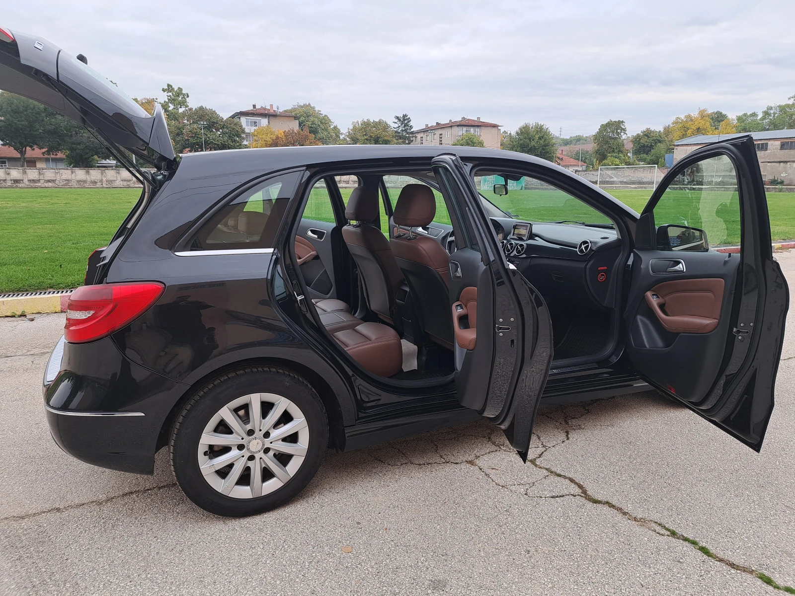 Mercedes-Benz B 180 | Mobile.bg   13