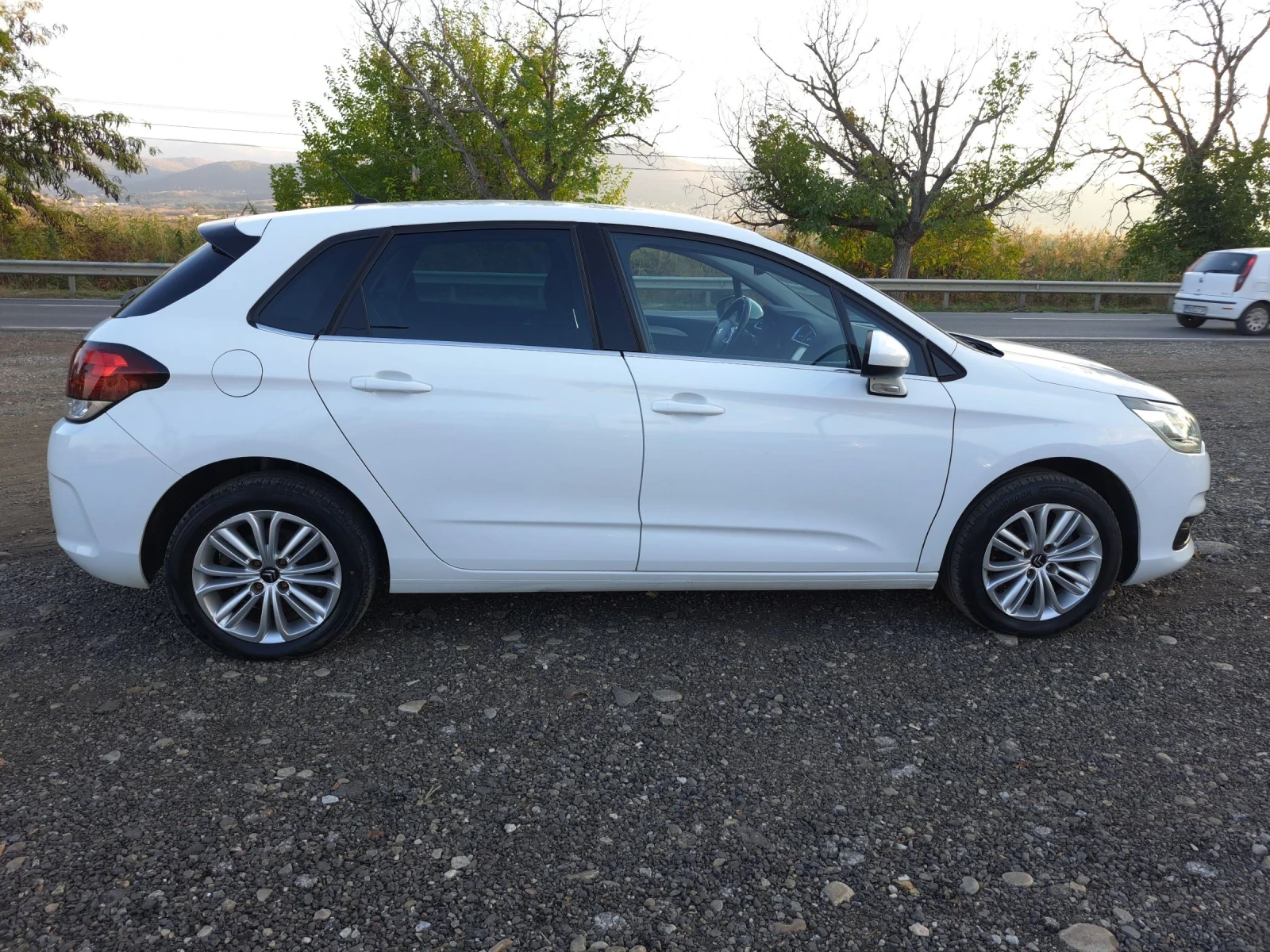 Citroen C4 1.6 HDI | Mobile.bg — изображение 7