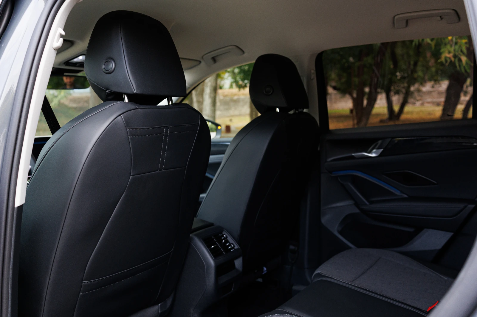 VW Tiguan Life Plus 1, 5 eTSi 150 k.c DSG  | Mobile.bg � ����������� 16