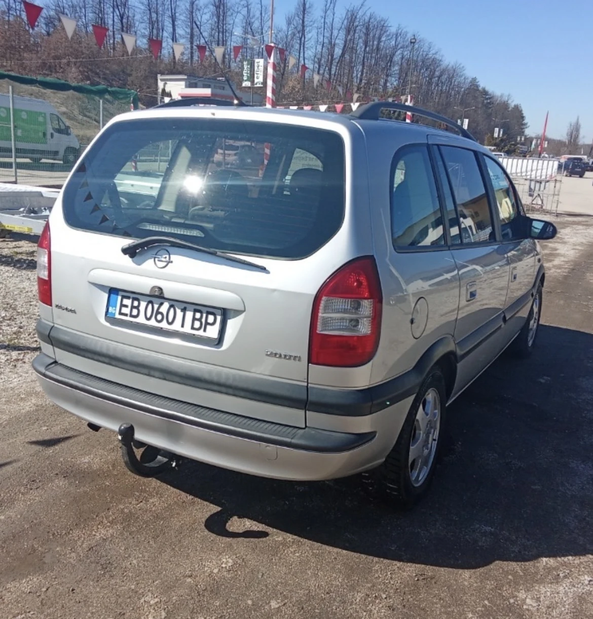 Opel Zafira 2.0 DTI 101 к.с - изображение 4