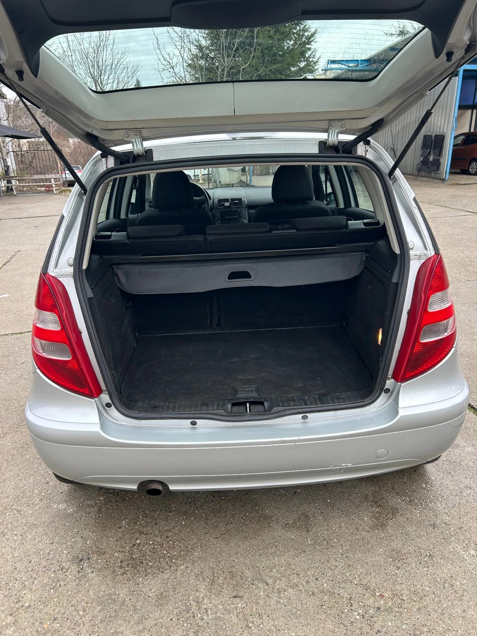 Mercedes-Benz A 180 2.0d - изображение 4