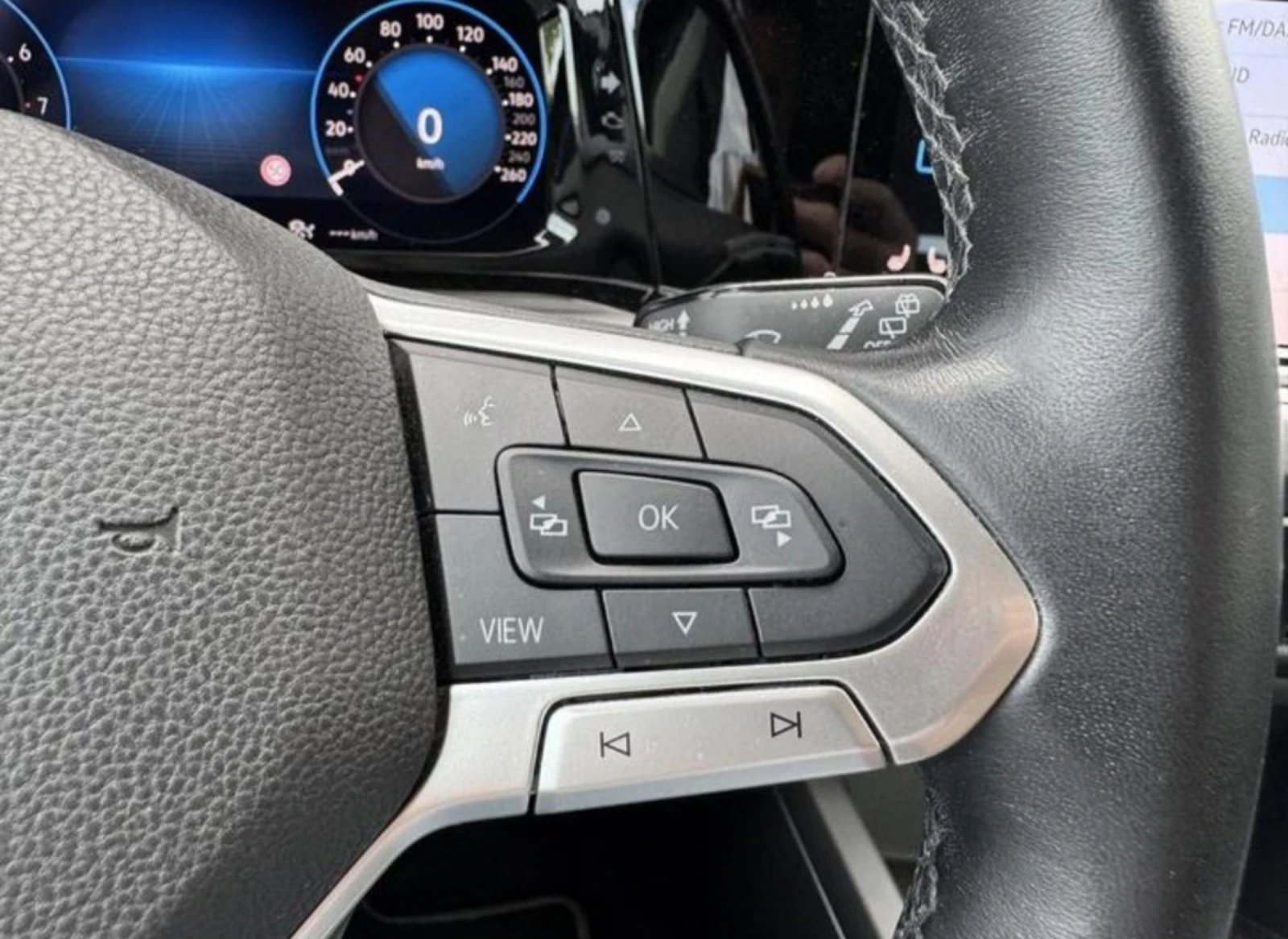 VW Golf Style 1.5 TSI | Head-Up Display | Adaptive Cruise , снимка 15 - Автомобили и джипове - 53760018