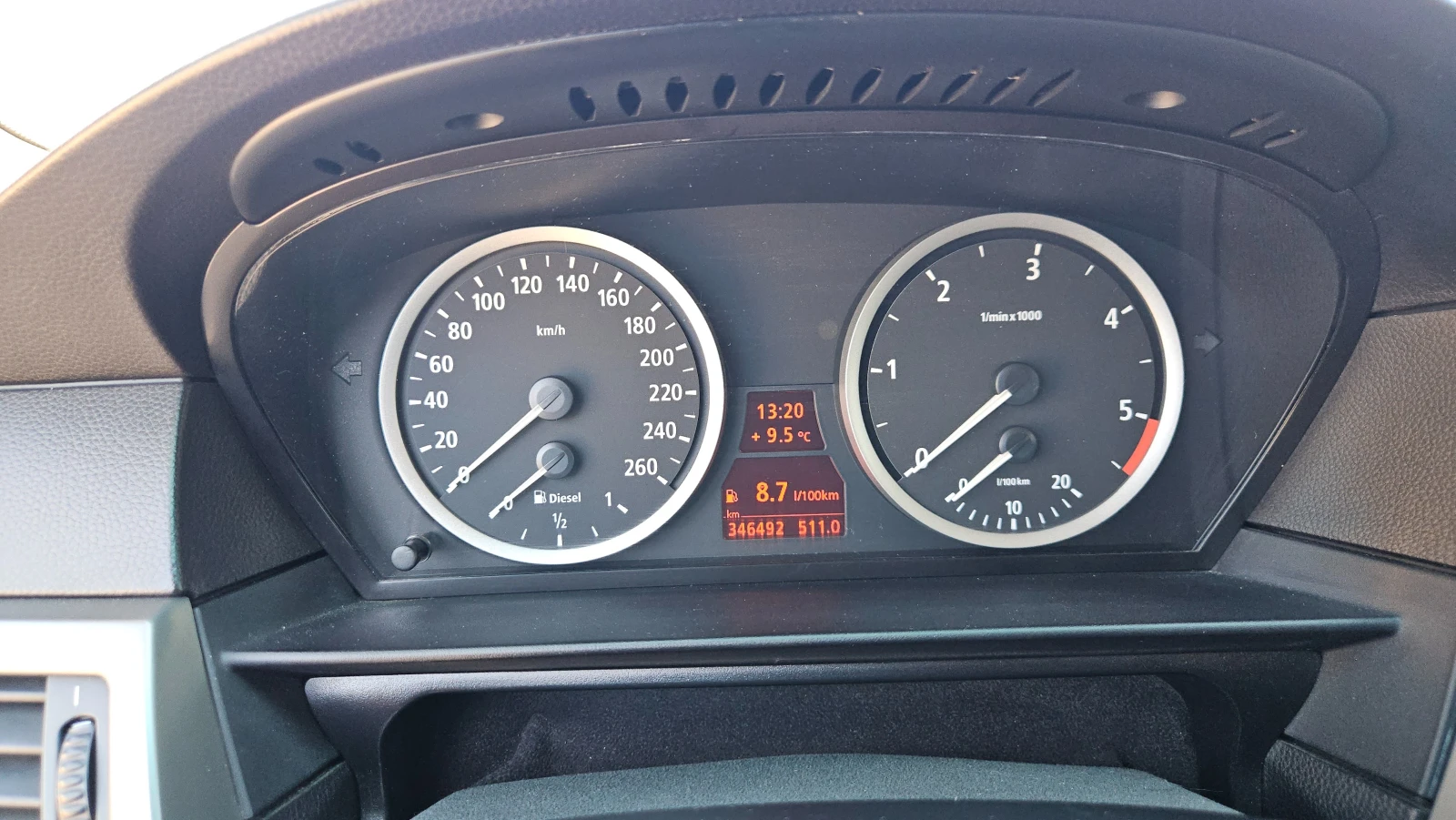 BMW 530 d. Ръчка-Задно, снимка 5 - Автомобили и джипове - 53863293