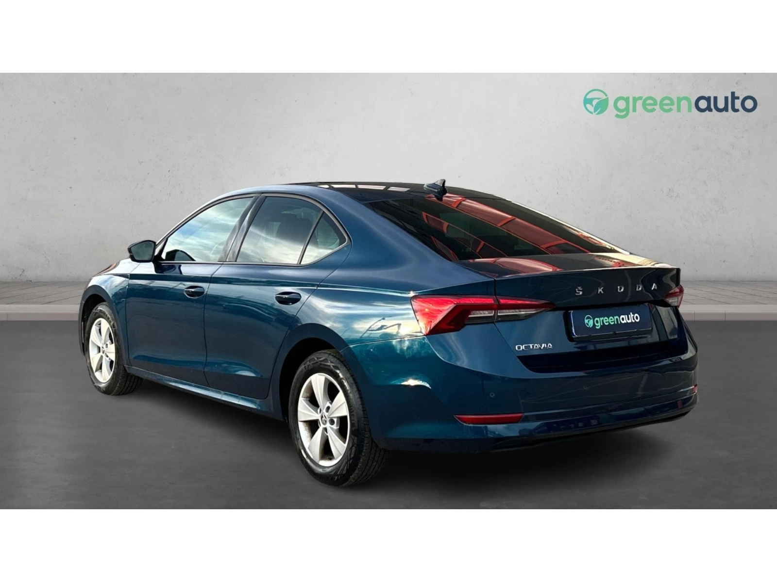 Skoda Octavia 2.0 TDi M/T, Месечна вноска от 199  , снимка 6 - Автомобили и джипове - 53985824