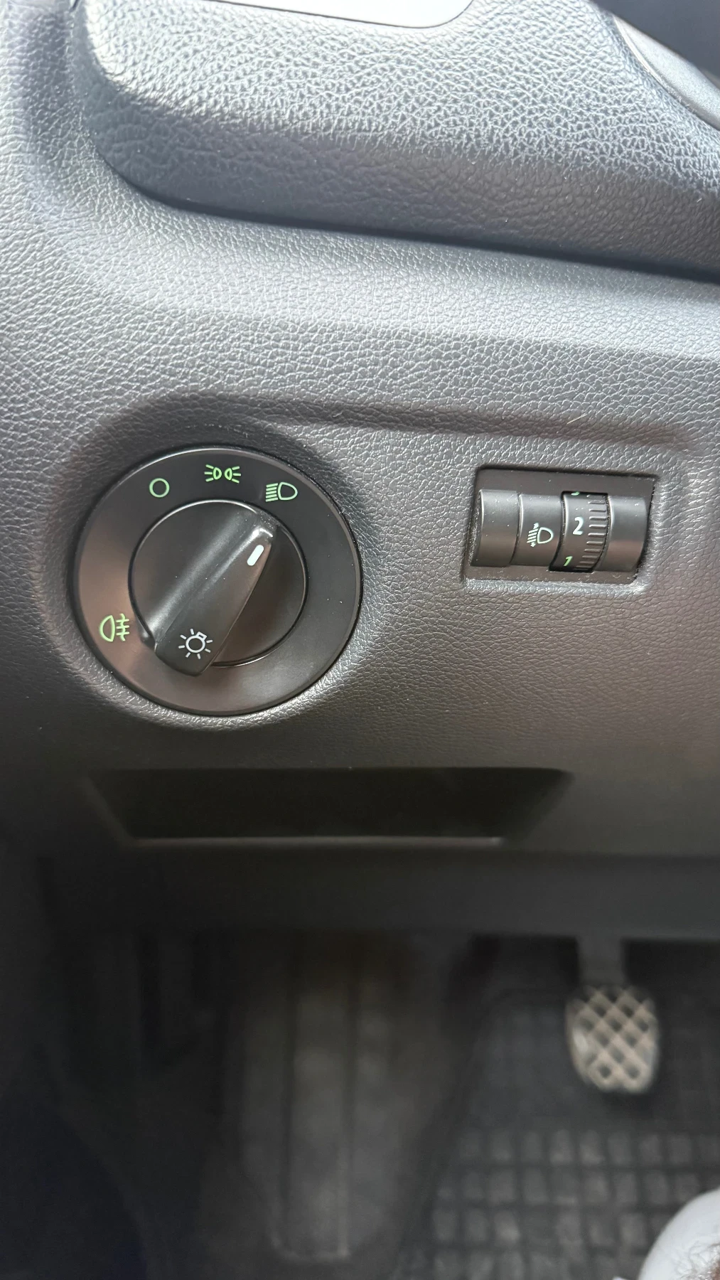 Skoda Roomster, снимка 15 - Автомобили и джипове - 54197086