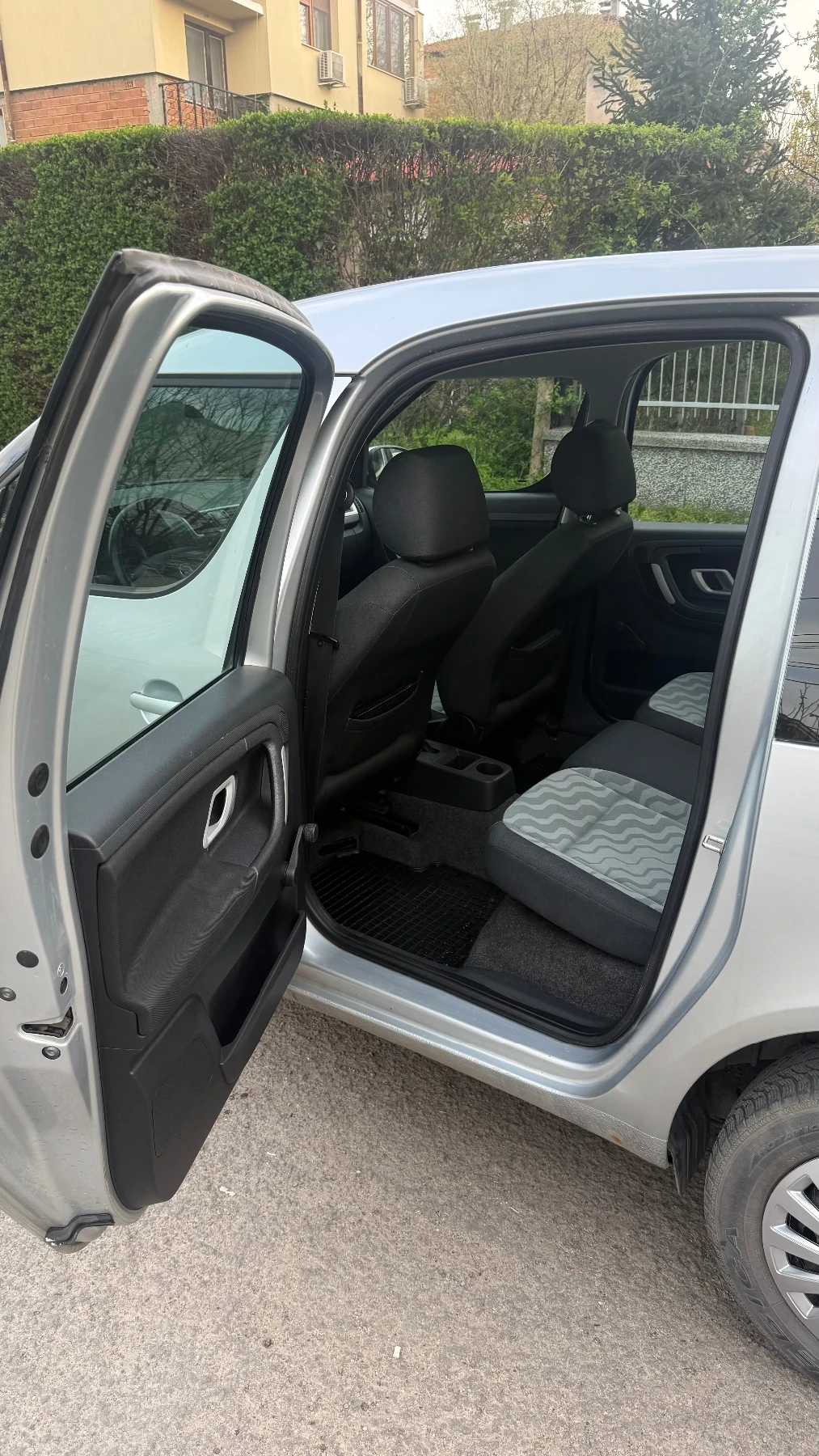 Skoda Roomster, снимка 10 - Автомобили и джипове - 54197086