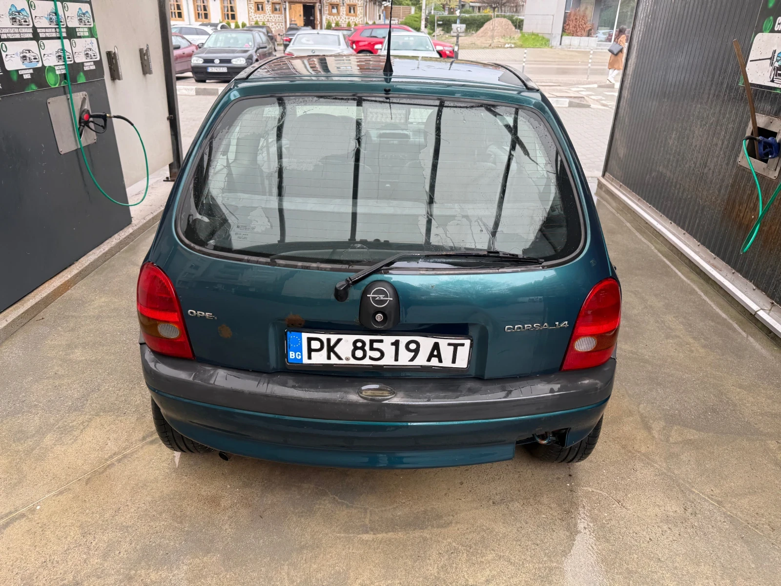Opel Corsa 1.4, снимка 6 - Автомобили и джипове - 54284939