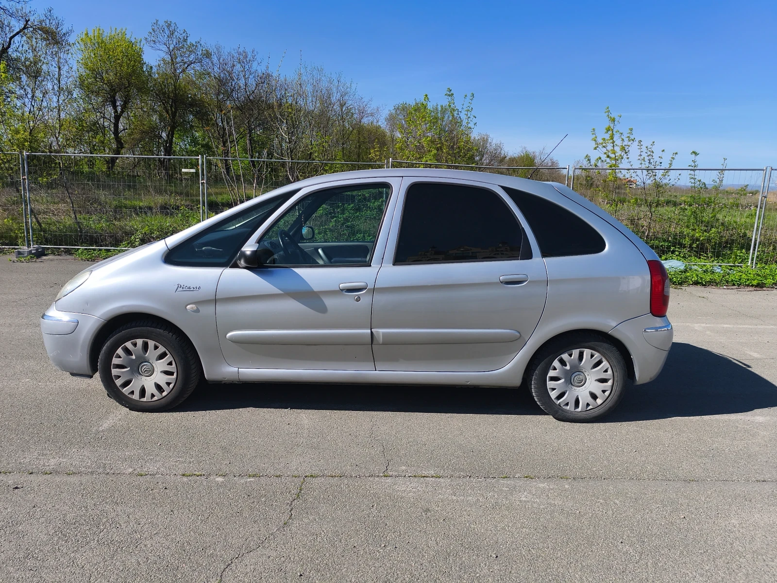 Citroen Xsara picasso 1.8i, снимка 3 - Автомобили и джипове - 54378959