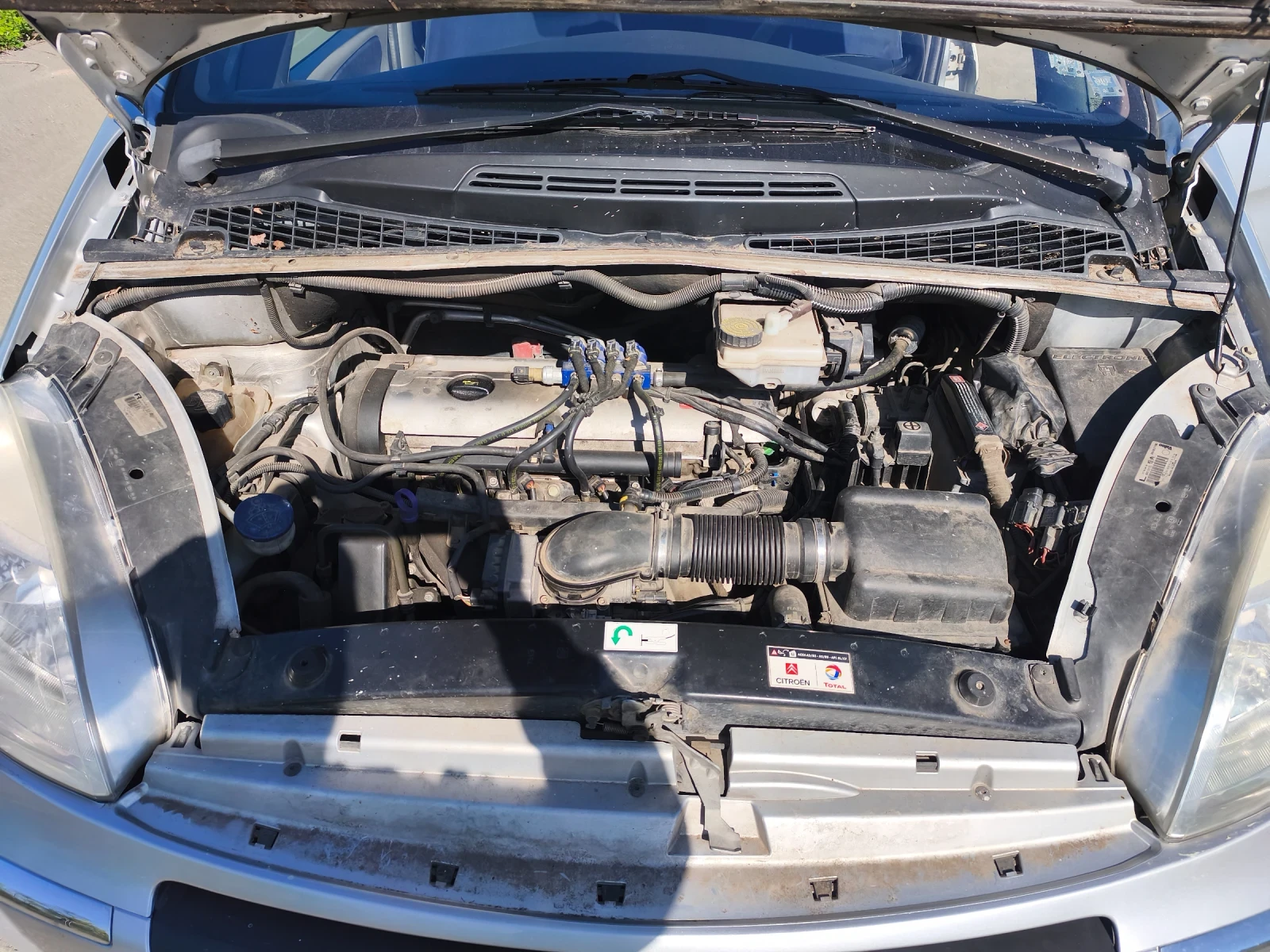 Citroen Xsara picasso 1.8i, снимка 11 - Автомобили и джипове - 54378959