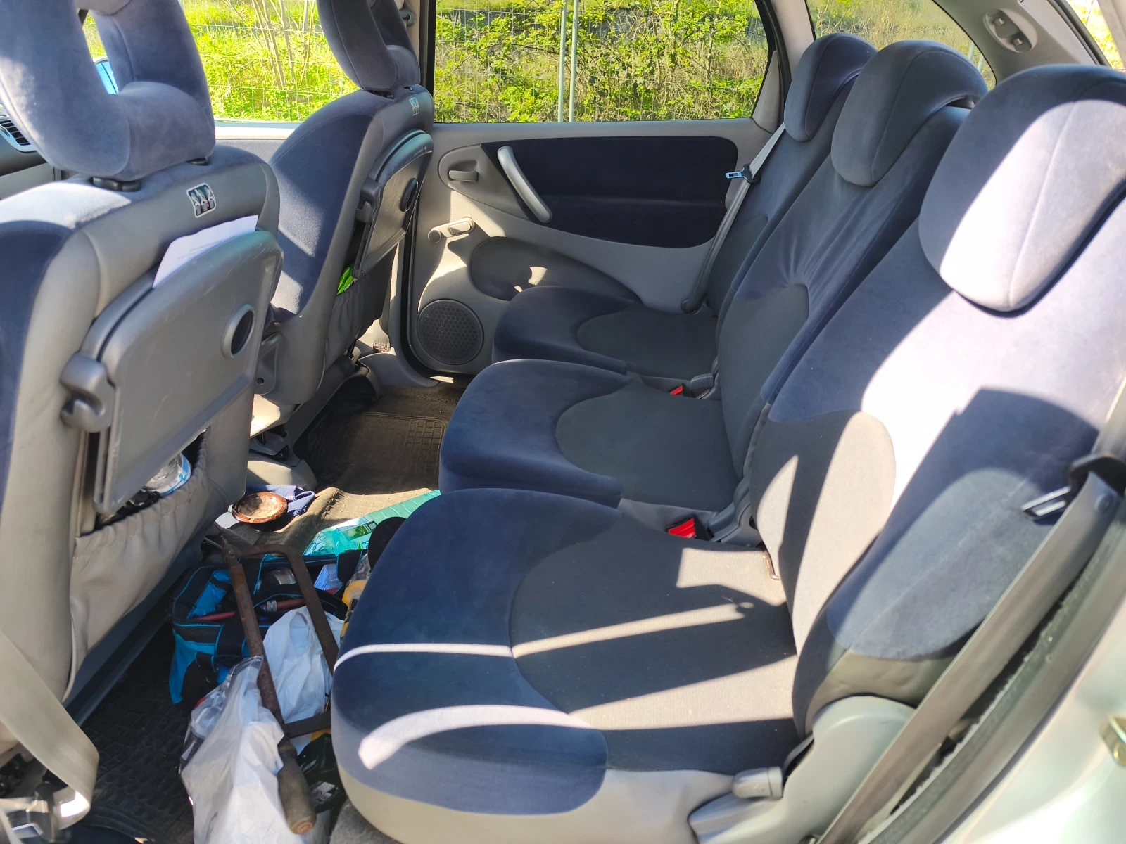 Citroen Xsara picasso 1.8i, снимка 8 - Автомобили и джипове - 54378959