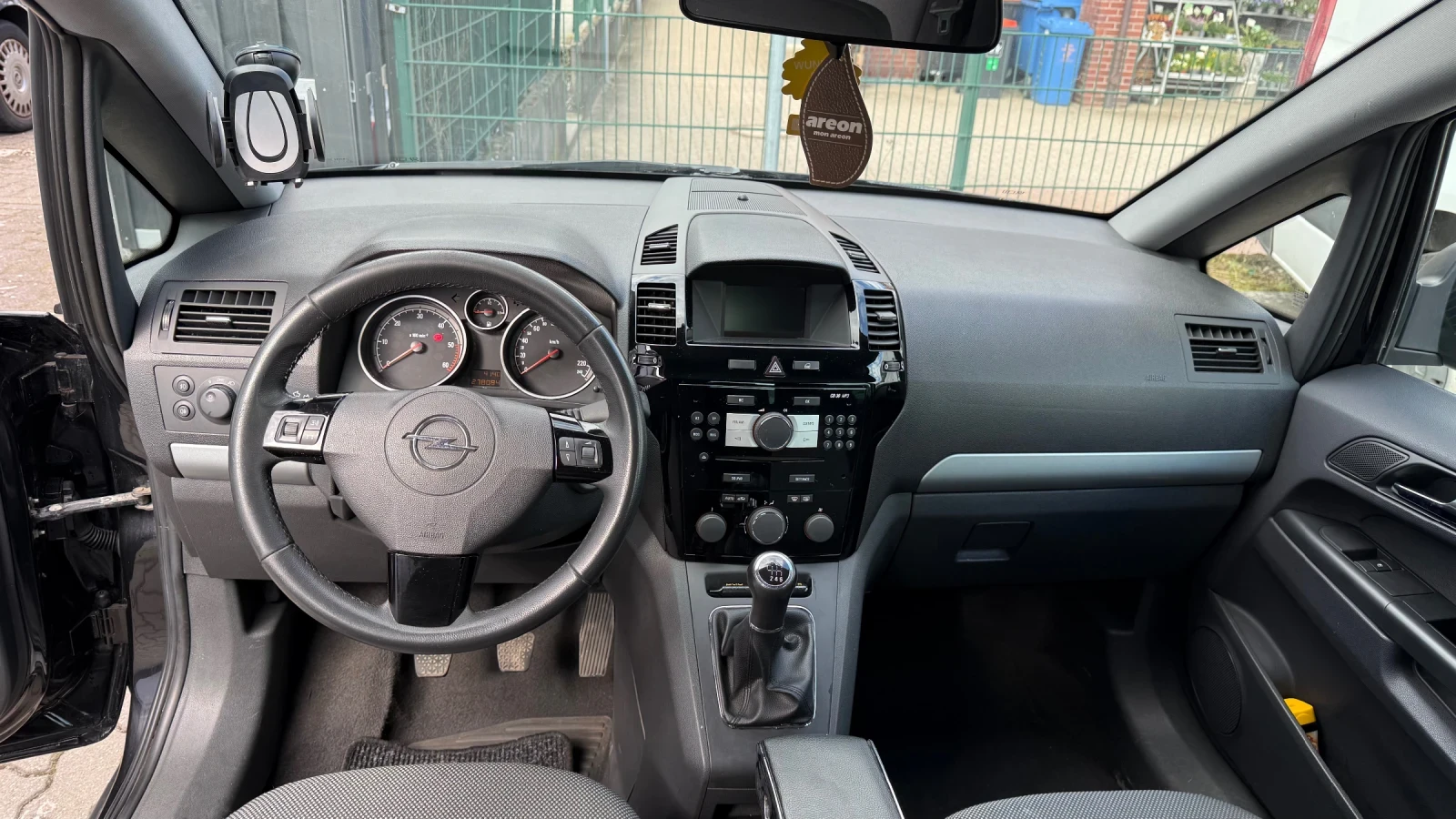 Opel Zafira, снимка 9 - Автомобили и джипове - 54483488