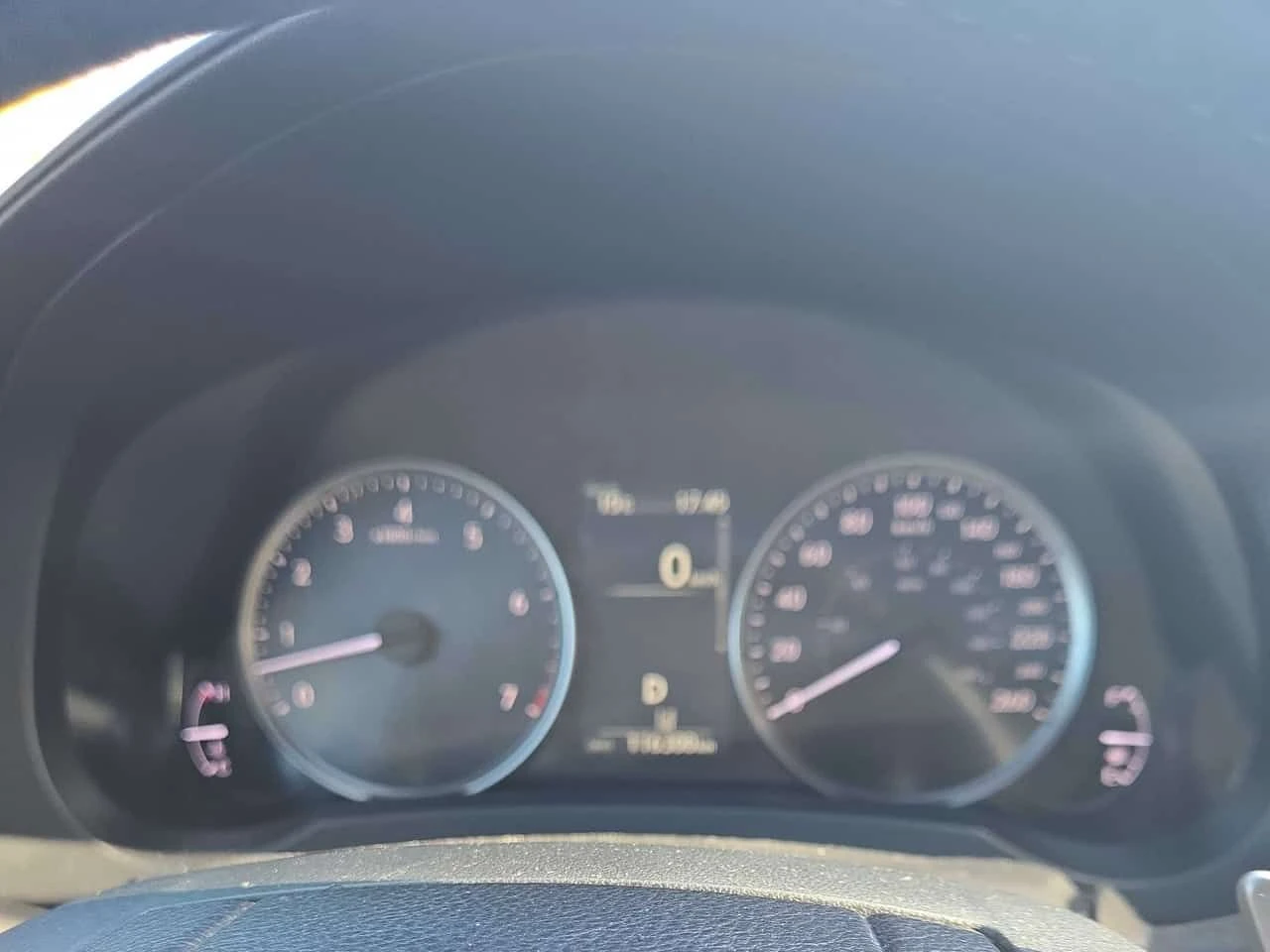 Lexus IS 300  * DISTRONIC* PANO* ОБДУХВАНЕ* , снимка 8 - Автомобили и джипове - 54580588