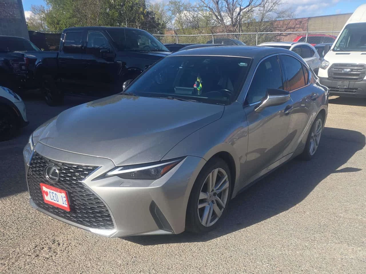 Lexus IS 300  * DISTRONIC* PANO* ОБДУХВАНЕ* 