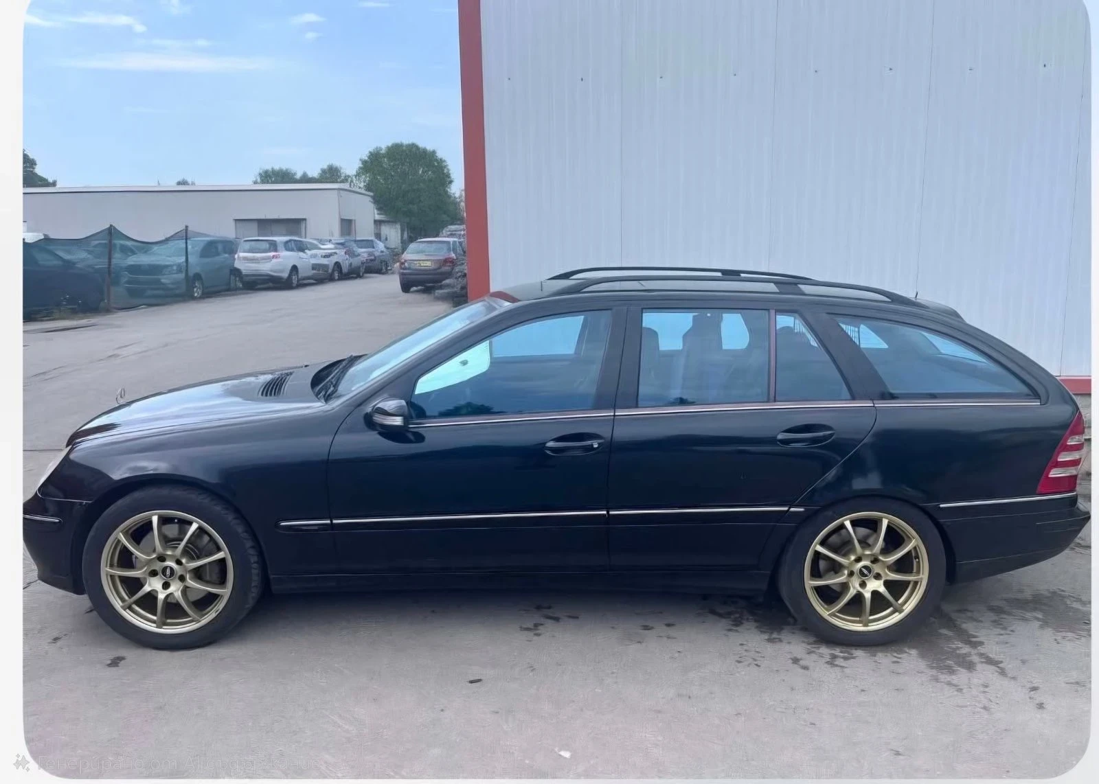 Mercedes-Benz C 320, снимка 3 - Автомобили и джипове - 54670557