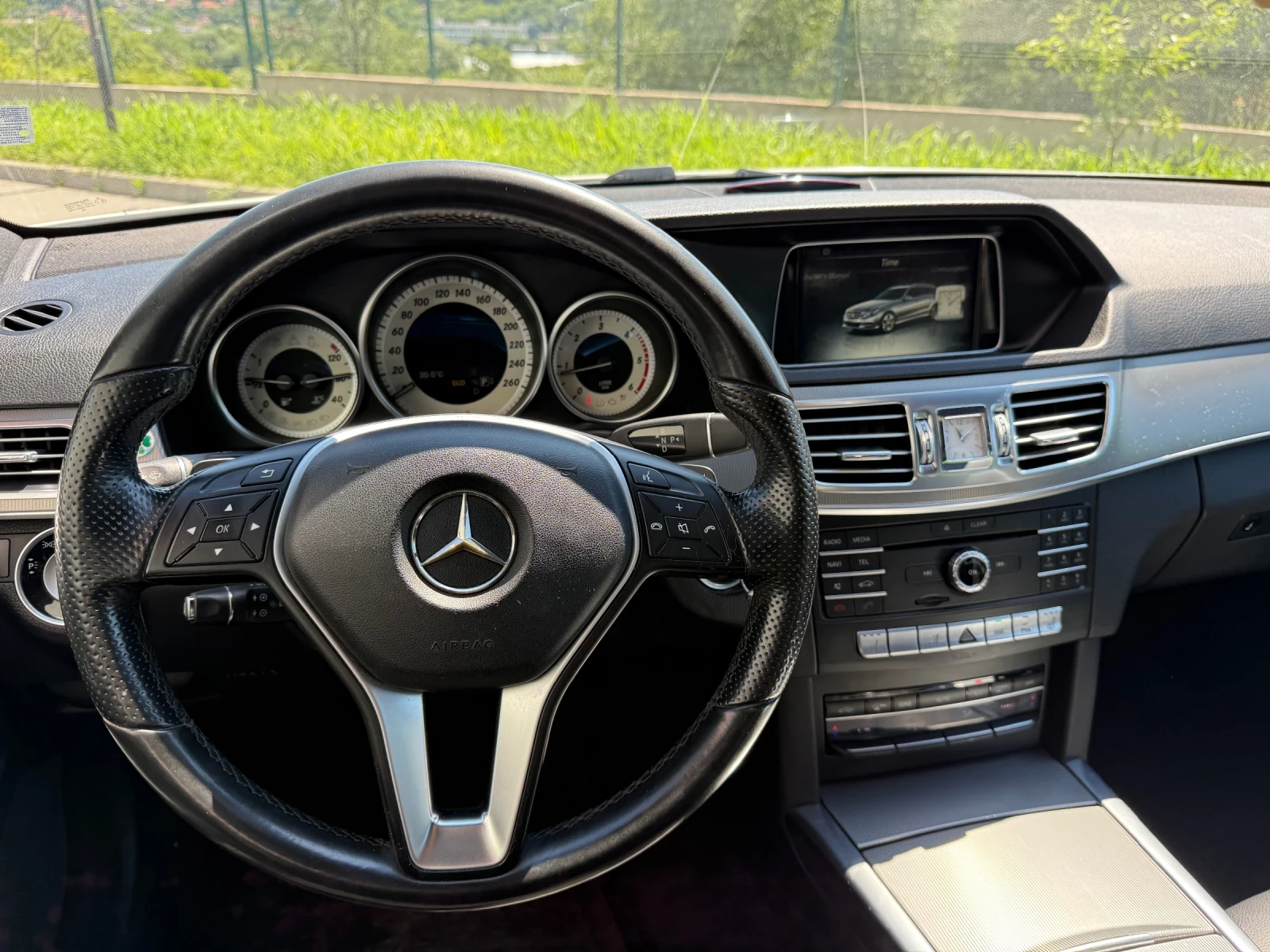 Mercedes-Benz E 220 2.2  CDI BLUETEC, снимка 8 - Автомобили и джипове - 54864457