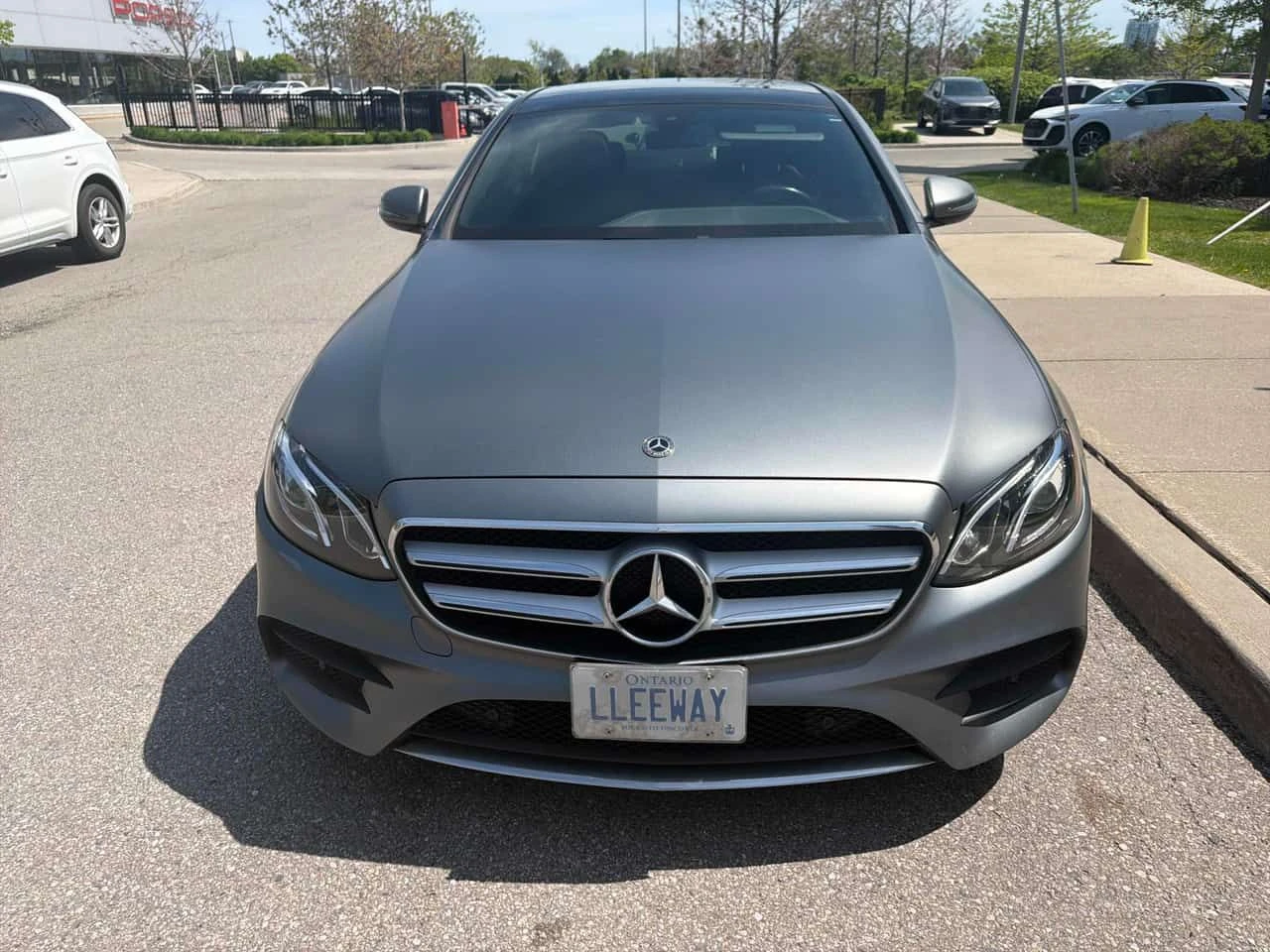 Mercedes-Benz E 300 * CARFAX * BURMESTER * FULL DIGITAL * , снимка 5 - Автомобили и джипове - 54911705