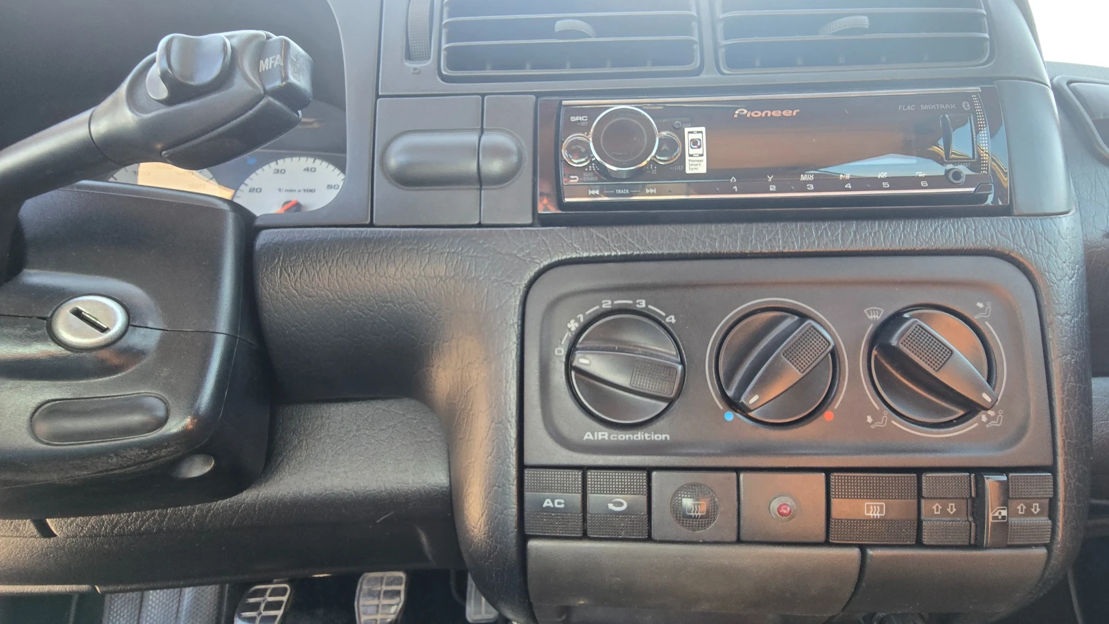 VW Golf 3 GTI, снимка 9 - Автомобили и джипове - 55225616