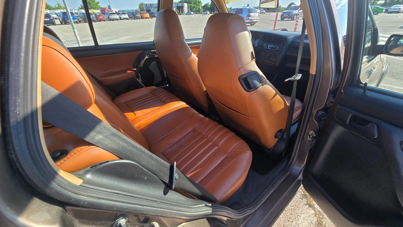 VW Golf 3 GTI, снимка 6 - Автомобили и джипове - 55225616