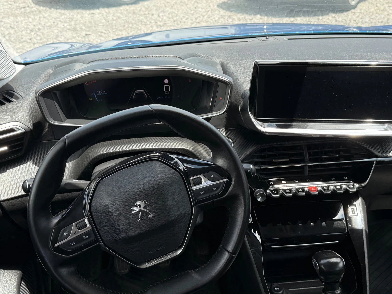 Peugeot 208 Учебен, снимка 9 - Автомобили и джипове - 55387333