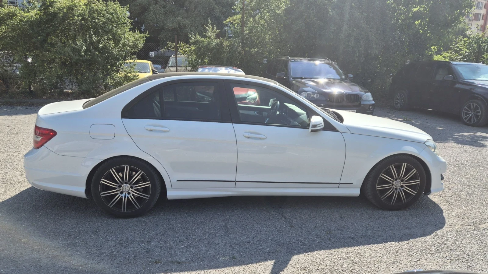 Mercedes-Benz C 180, снимка 7 - Автомобили и джипове - 55554409