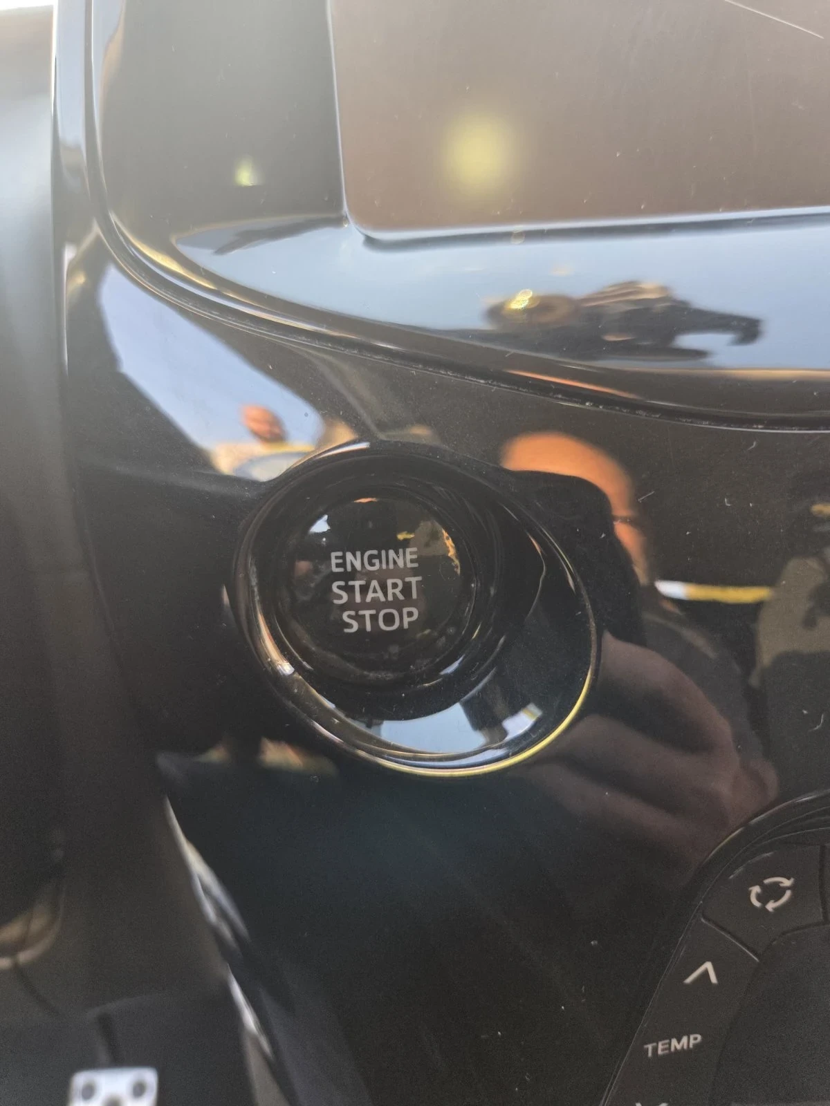 Toyota Aygo 1.0, снимка 11 - Автомобили и джипове - 56502331