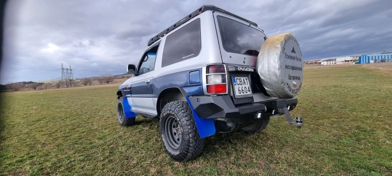 Mitsubishi Pajero 2.8 TD, снимка 8 - Автомобили и джипове - 46905723