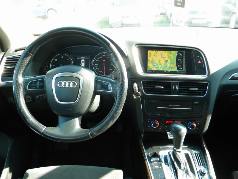 Audi Q5 S LINE* 3.0TDI-QUATTRO* NAVI-КОЖА-АВТОМАТ* KATO НО, снимка 14 - Автомобили и джипове - 47621184