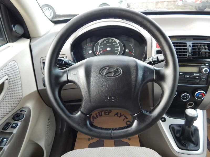 Hyundai Tucson 2.0i* ГАЗ* , снимка 11 - Автомобили и джипове - 48042307