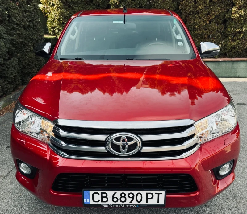 Toyota Hilux 41300км.! В ГАРАНЦИЯ 09.2026г., снимка 2 - Автомобили и джипове - 49133223