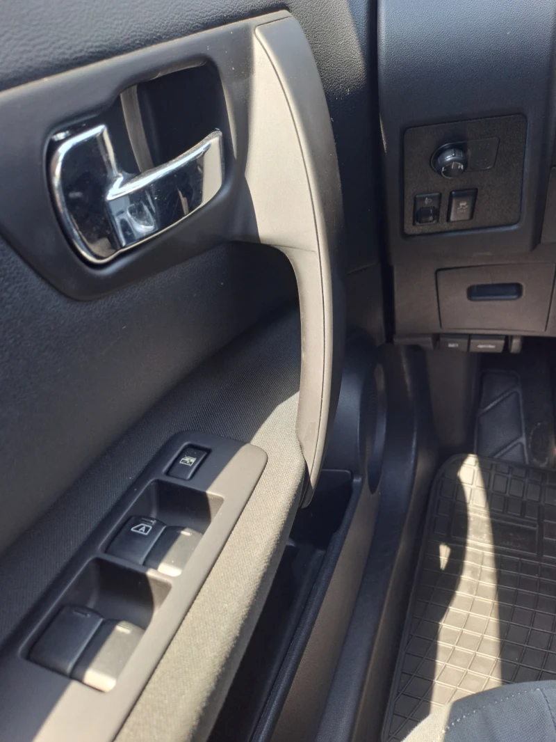 Nissan Qashqai + 2 Facelift 7места, снимка 11 - Автомобили и джипове - 50930838