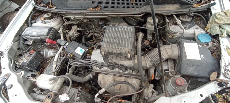 Honda Hr-v, снимка 4 - Автомобили и джипове - 52574909