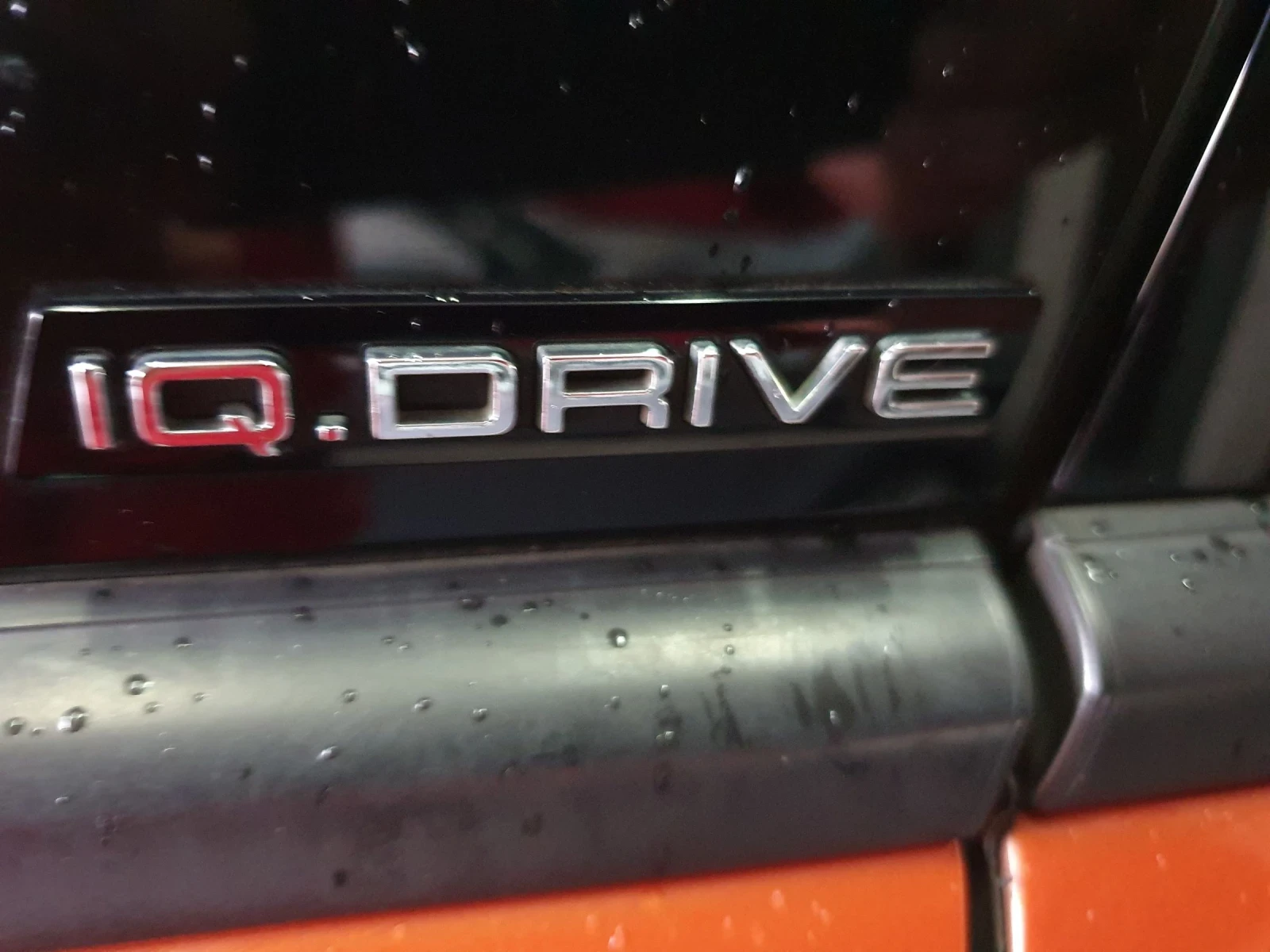 VW T-Roc 1.6 TDI  NAVI PODGREV KAMERA 6 skr. IQ. DRIVE, снимка 14 - Автомобили и джипове - 53889080