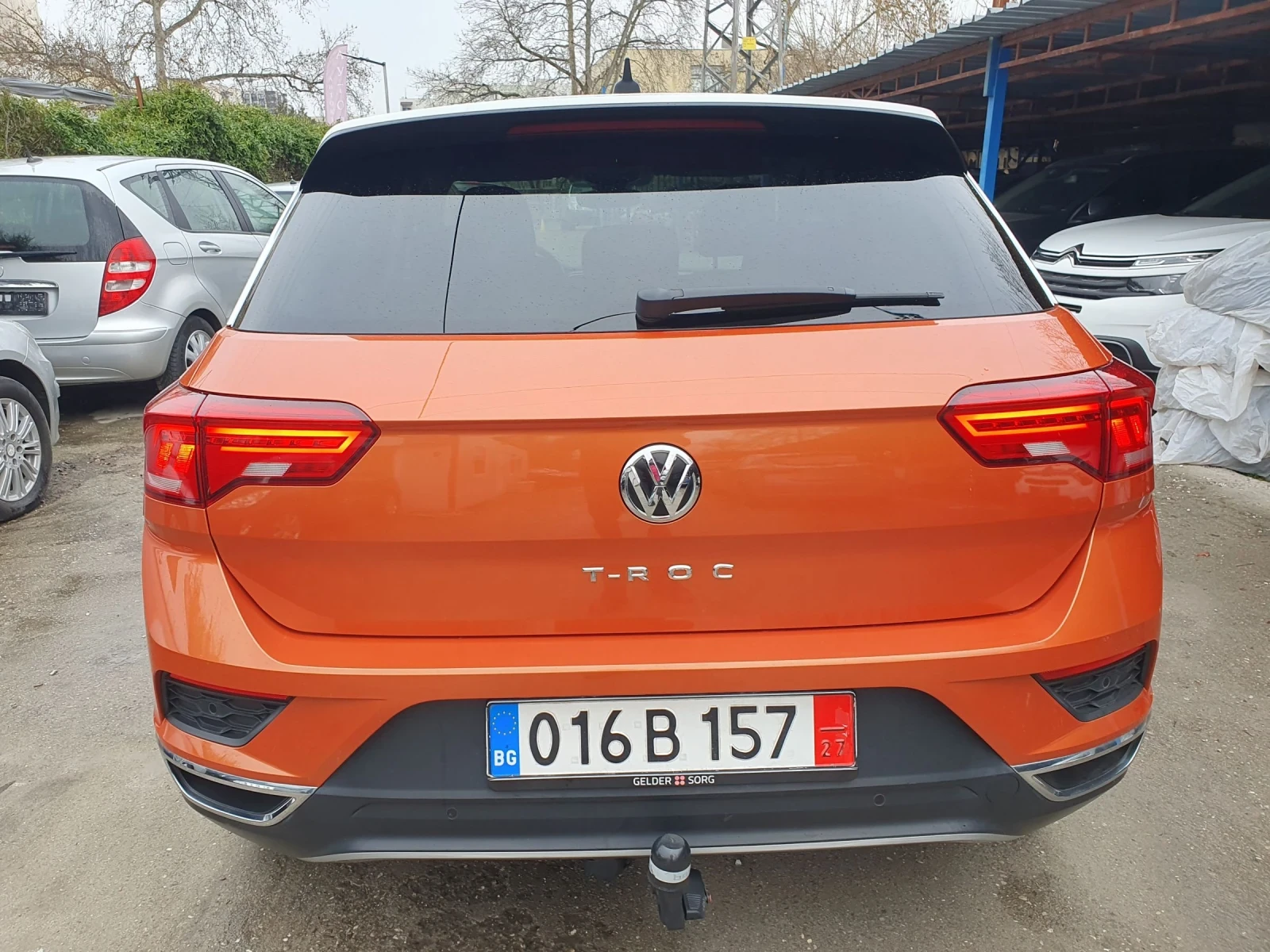 VW T-Roc 1.6 TDI  NAVI PODGREV KAMERA 6 skr. IQ. DRIVE, снимка 6 - Автомобили и джипове - 53889080